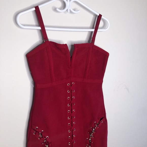 FASHIONNOVA DRESS - Picture 2 of 2